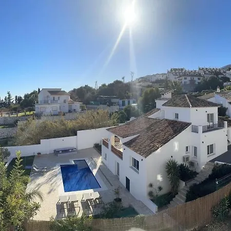 Villa Luxury Andalucia Seaview Private Pool Close To Centre Benalmádena